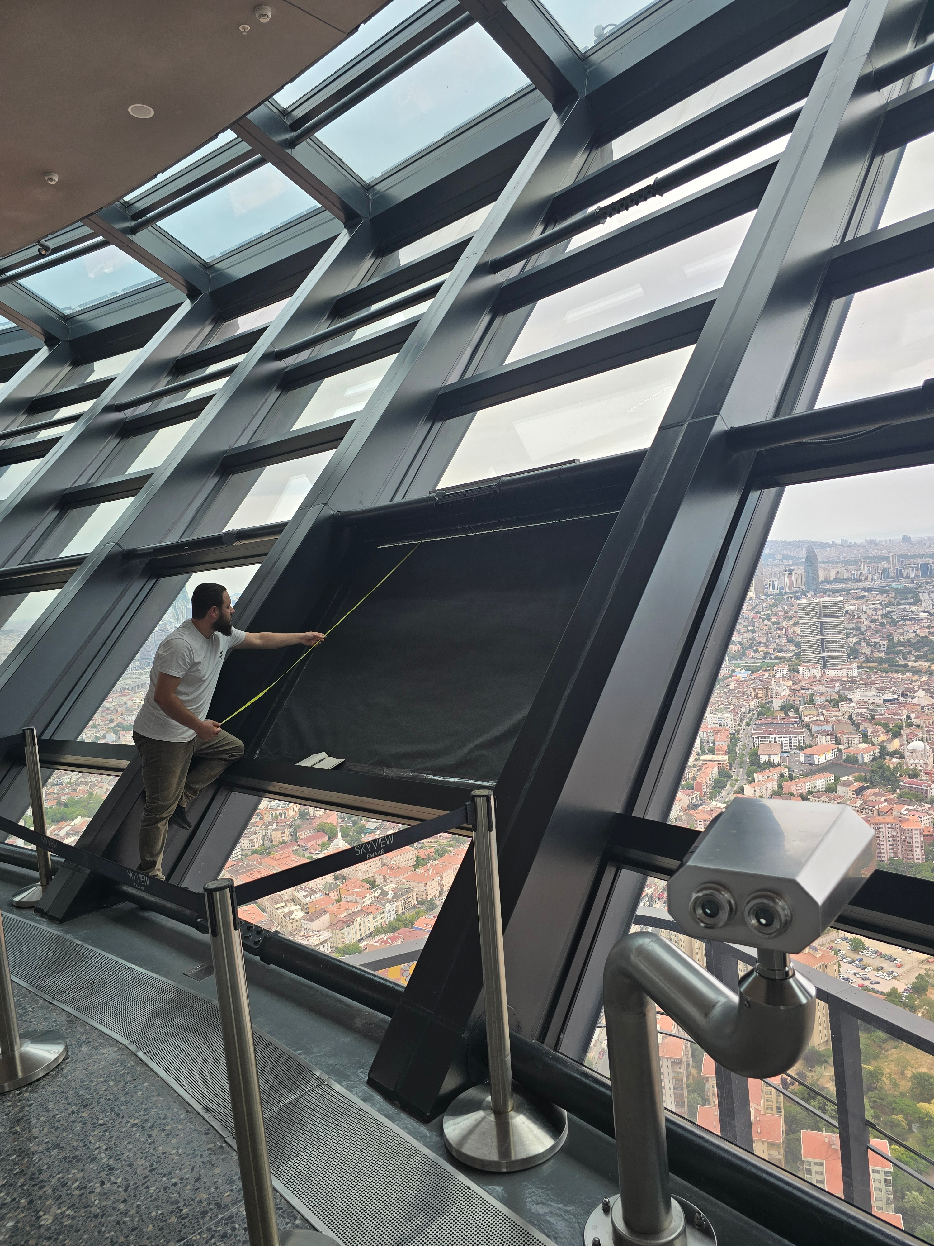 İş merkezi cam giydirme